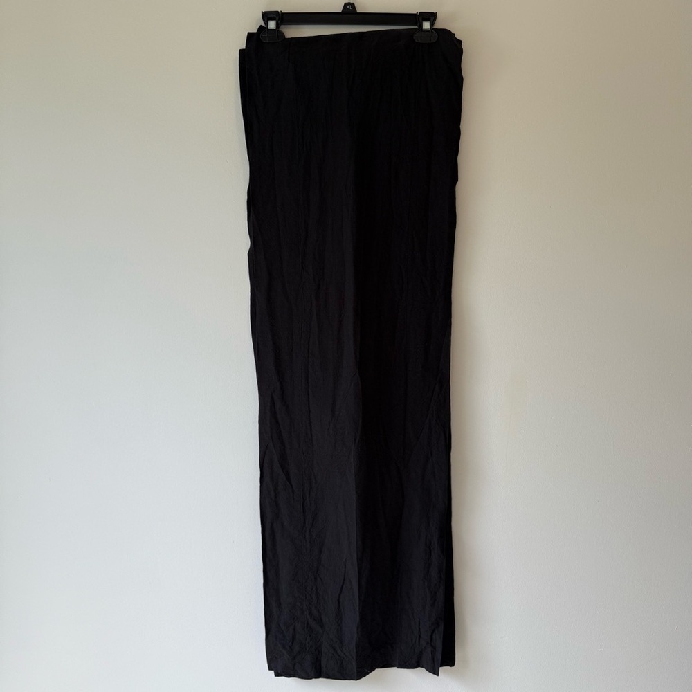 Nguyen Hoang Tui Strapless Rectangle Linen Top Black (Spring/Summer 2023) SZ S